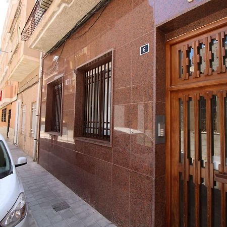Big Apartment With Unique Patio Near Santa Barbara Castle Аликанте Екстериор снимка