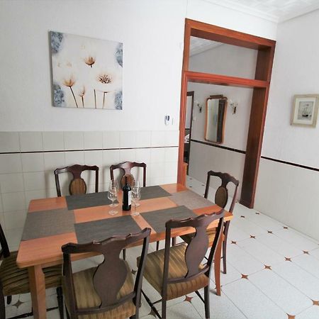 Big Apartment With Unique Patio Near Santa Barbara Castle Аликанте Екстериор снимка